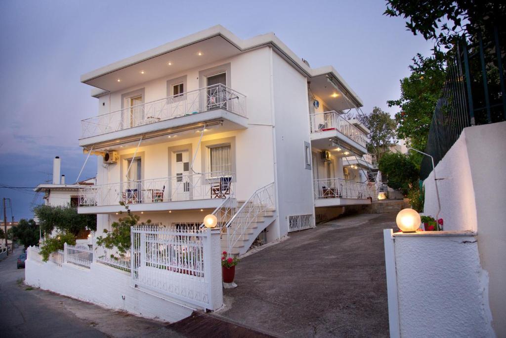 Erato Apartments Petalídhion Zimmer foto